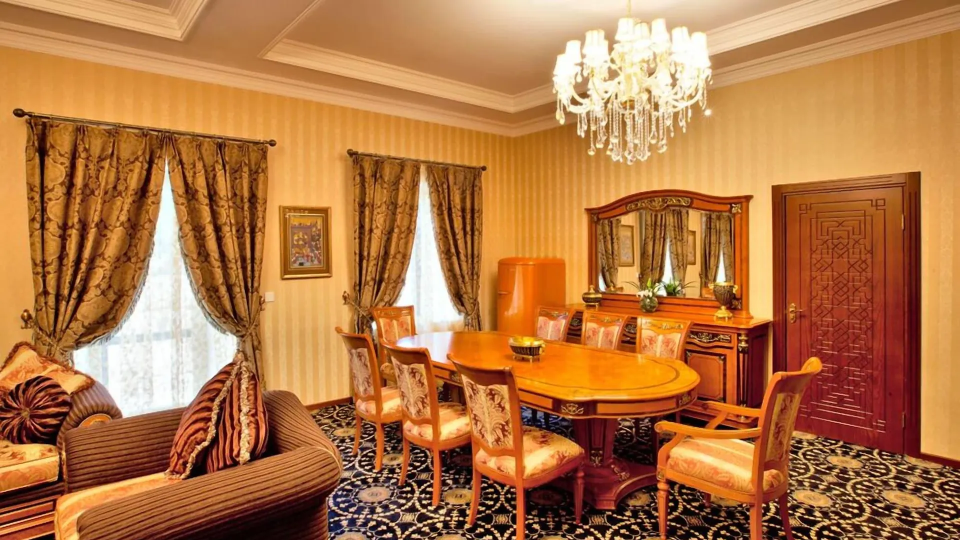 Shah Palace Luxury Museum Hotel Baku