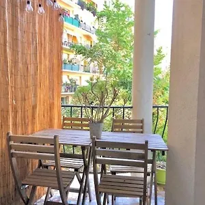 Apartment Proche Et Centre 
