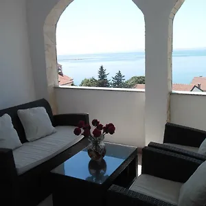  Apartment Mirta Kroatien