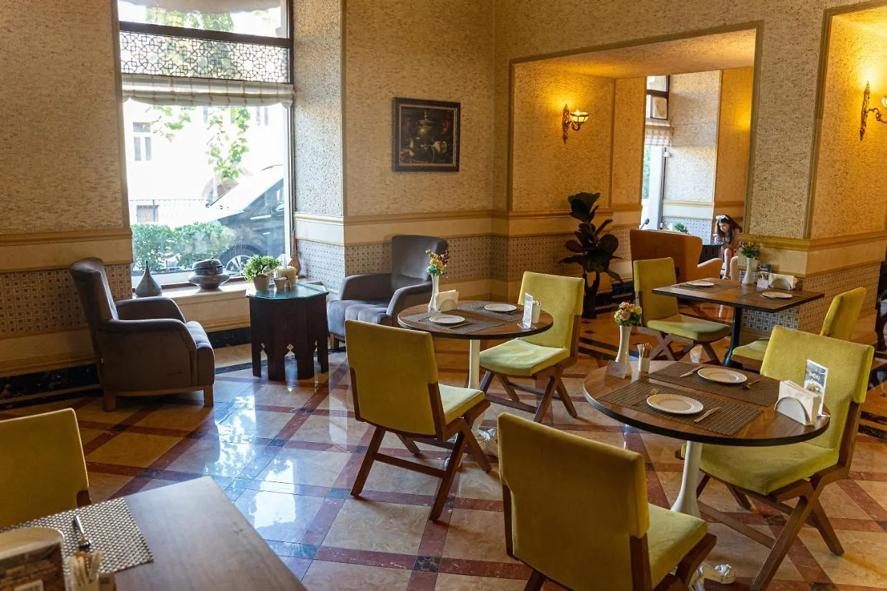 Shah Palace Luxury Museum Hotel Baku