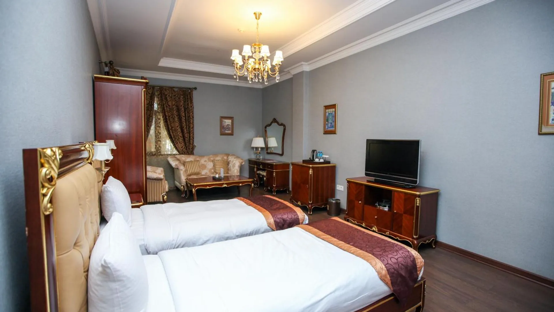 Shah Palace Luxury Museum Hotel Baku 4*,  Aserbaidschan